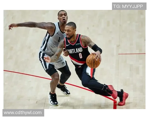 11月12日马刺与开拓者精彩对决录像回放全程分析与精彩瞬间集锦 11月12日马刺与开拓者精彩对决录像回放全程分析与精彩瞬间集锦